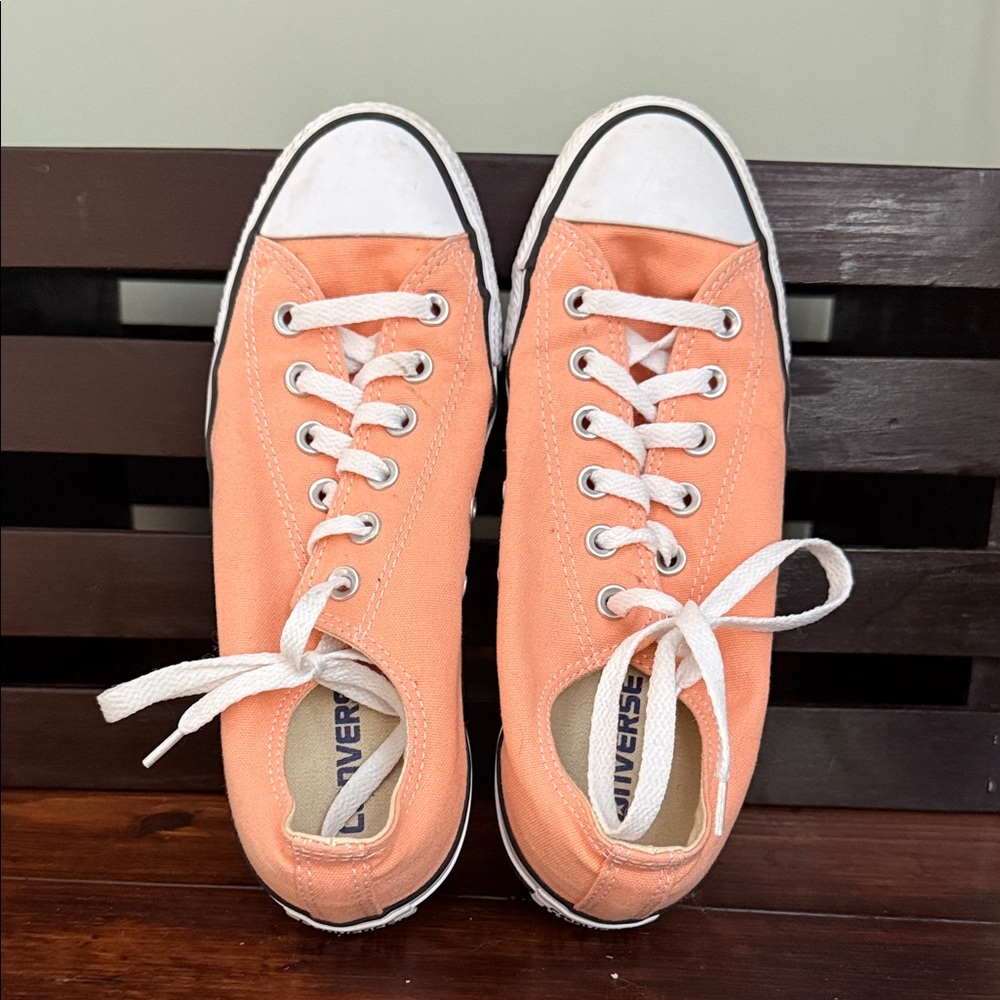 Converse Low Top Canvas Sneakers - Peach